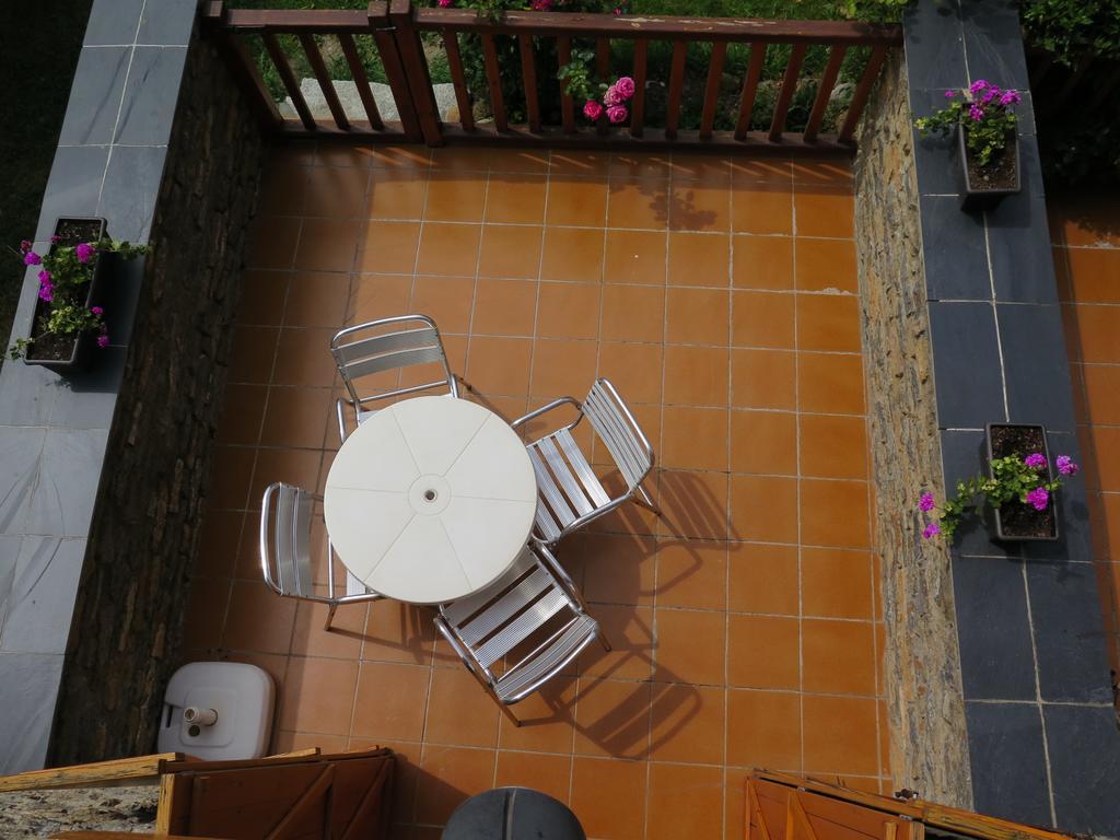 Apartaments El Ribal Valencia D'Aneu Εξωτερικό φωτογραφία